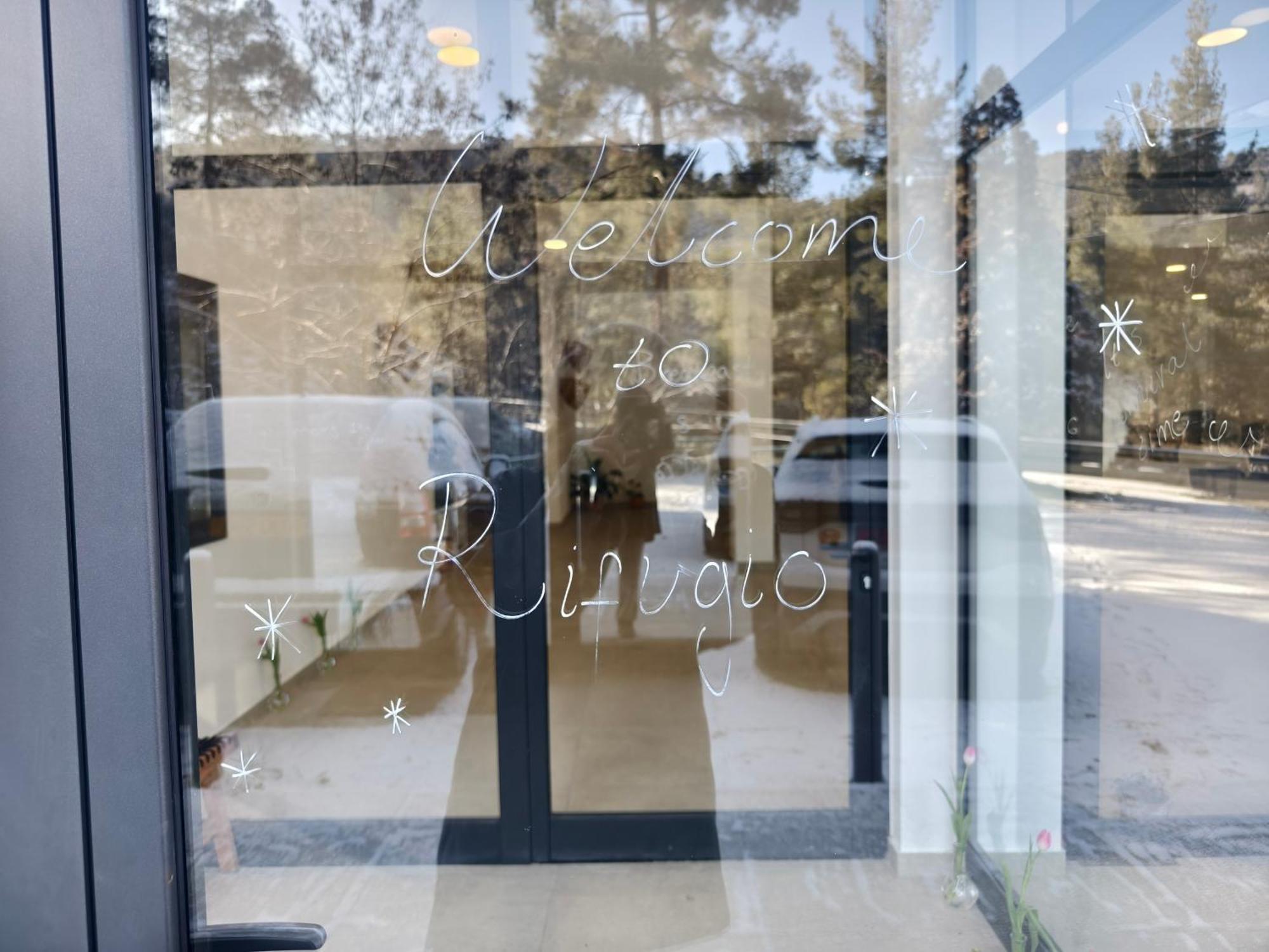 Rifugio Retreat Bed&Breakfast 카코페트리아 외부 사진